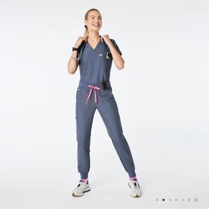 FIGS Zamora Scrub Jogger Pants Gray Pink Sz. Small Technical Collection Nursing